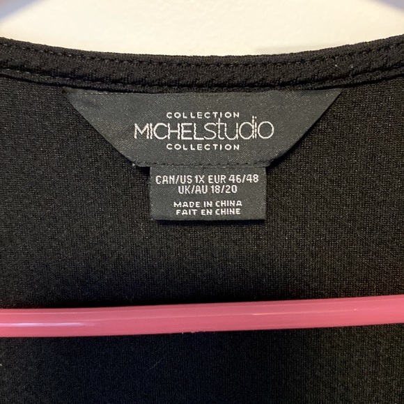 Gorgeous black and white peplum top - Additionelle - Picture 4 of 5